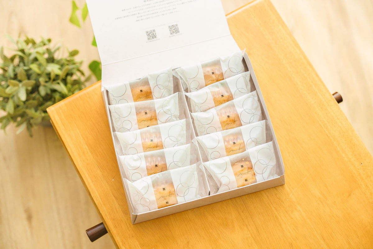 10_2_1200x1200.jpg?v=1728376493